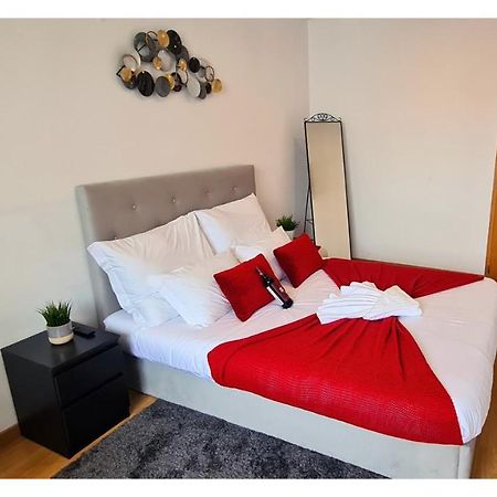 Rentalist Apartaments- Santa Catarina OOporto Exteriör bild