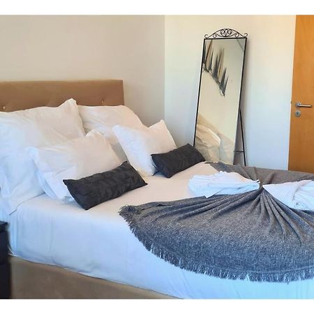 Rentalist Apartaments- Santa Catarina OOporto Exteriör bild