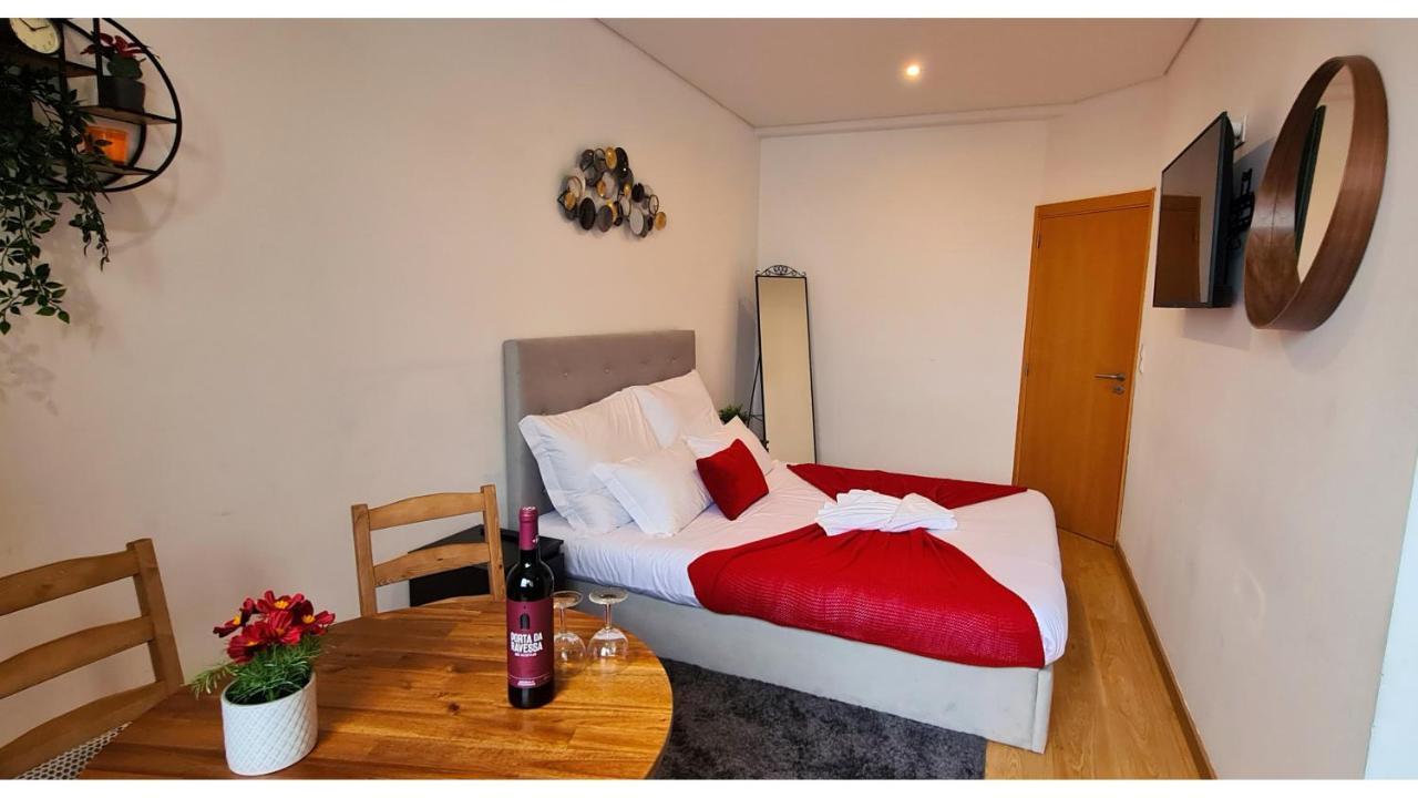 Rentalist Apartaments- Santa Catarina OOporto Exteriör bild