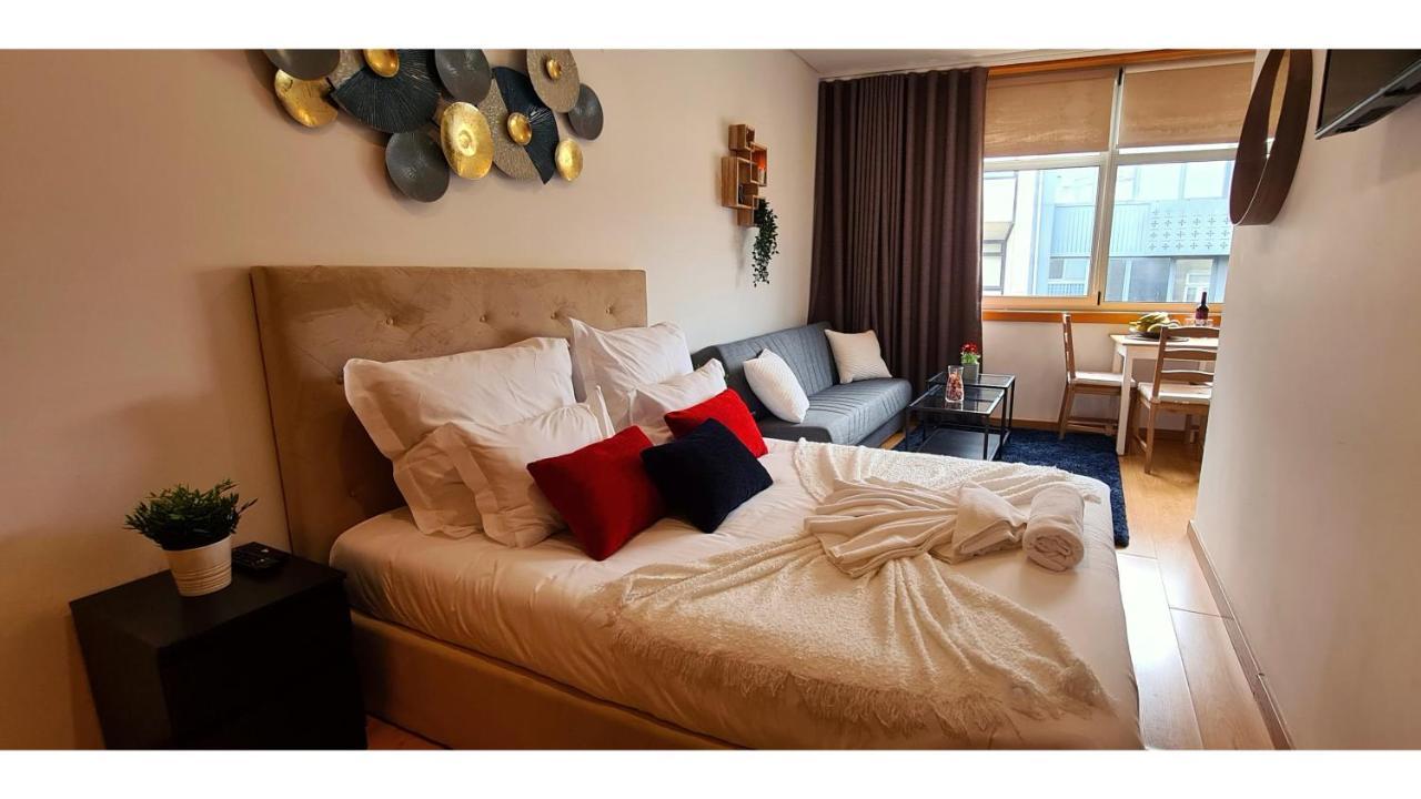 Rentalist Apartaments- Santa Catarina OOporto Exteriör bild