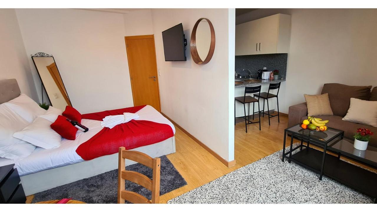 Rentalist Apartaments- Santa Catarina OOporto Exteriör bild