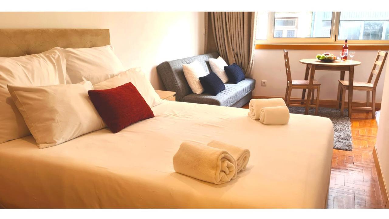 Rentalist Apartaments- Santa Catarina OOporto Exteriör bild