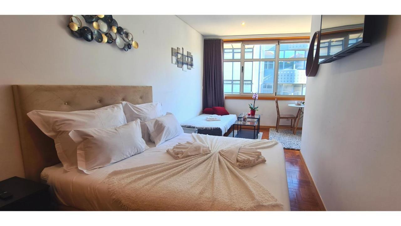 Rentalist Apartaments- Santa Catarina OOporto Exteriör bild
